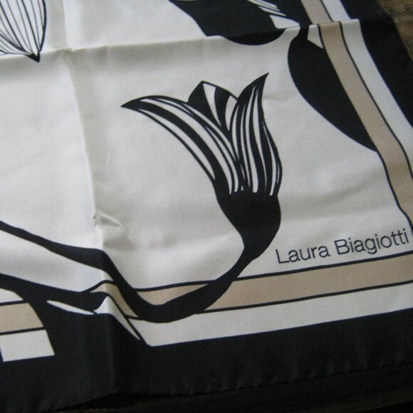 Vintage Laura  Biagiotti 1005 Silk Scarf - Picture 4 of 6